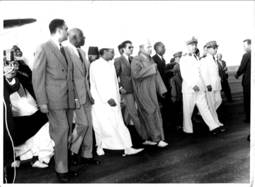 Fichier:Lamine Guèye - Hassan II - Mohammed V - Valdiodio N'diaye.jpg