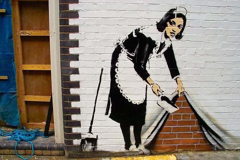Fichier:Banksy - faire la poussière des murs.jpg