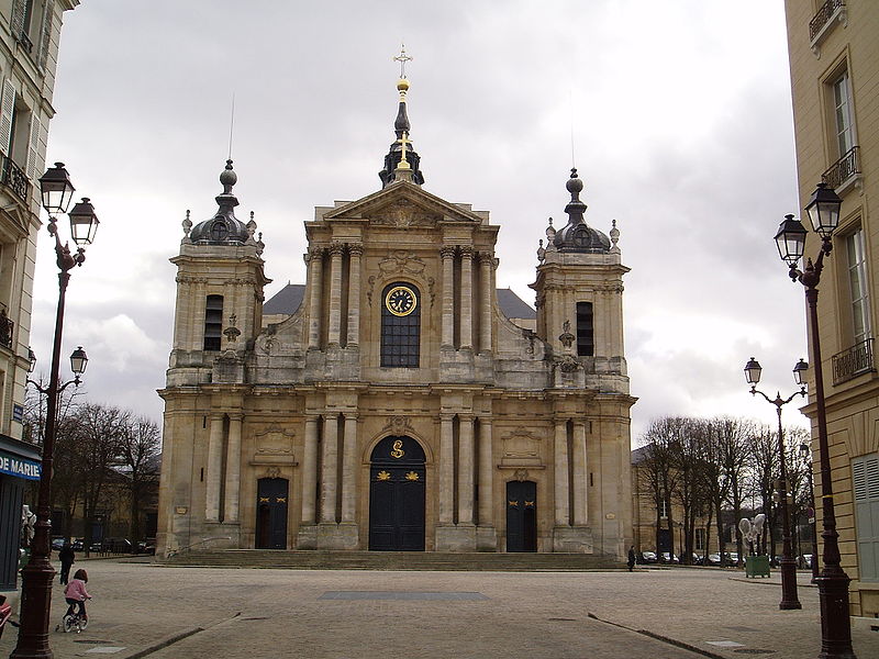 Fichier:Cathédrale Saint-Louis - Versailles.jpg