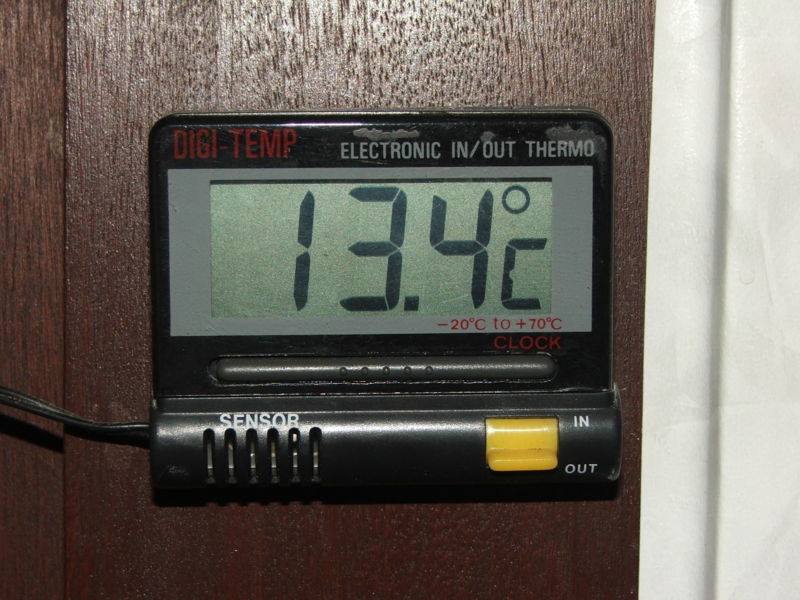 Fichier:Digital thermometer.jpg