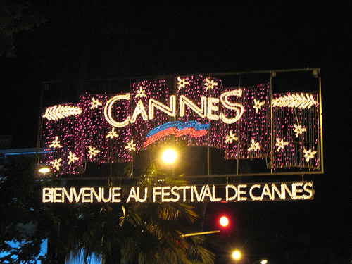Fichier:Cannes bienvenue.jpg
