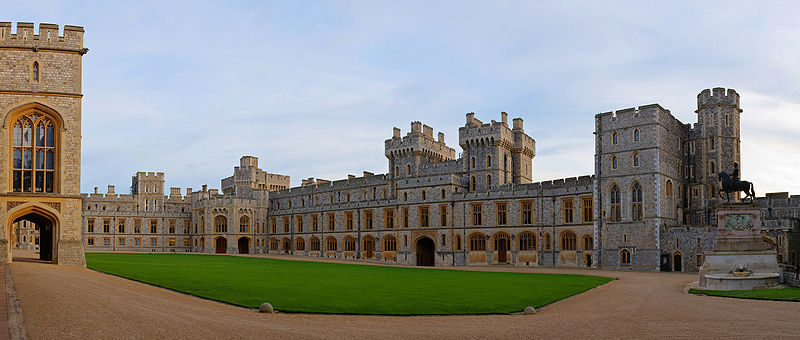 Fichier:Château de Windsor 2006.jpg