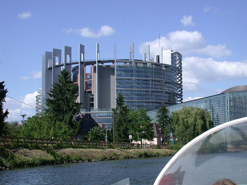 Fichier:Parlement européen - Strasbourg.jpg