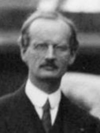 Le professeur Auguste Piccard, en 1927.