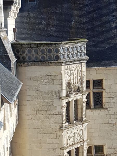 Fichier:Chateau de montsoreau musee art contemporain val de loire 2 (2).jpg