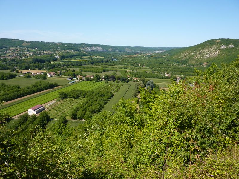Fichier:Vallée Dordogne en aval de Souillac.JPG
