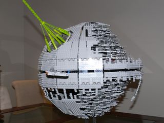 Lego de l'étoile de la mort de Star Wars.