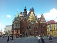 L'Hôtel de ville de Wrocław de jour