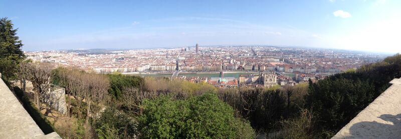 Fichier:Panorama de Lyon.jpg