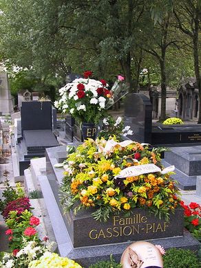 La tombe d'Édith Piaf.