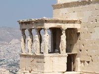 Les Caryatides de l'Érechthéion sur l'Acropole d'Athènes