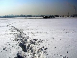 L'Ob, en hiver, près de Novosibirsk.