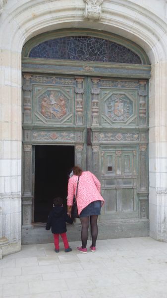 Fichier:Entree château Chenonceau.JPG
