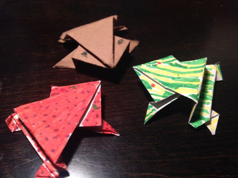 Fichier:Grenouille en origami.jpeg