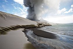 Dunes de cendres volcaniques - Rabaul - Papouasie-Nouvelle-Guinée.jpg