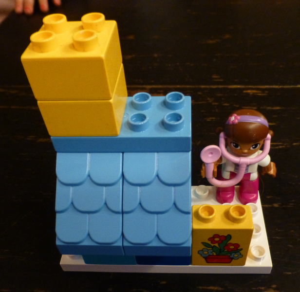 Fichier:Lego-infirmerie.png