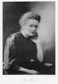 Marie Curie l'année de son second prix Nobel (1911).