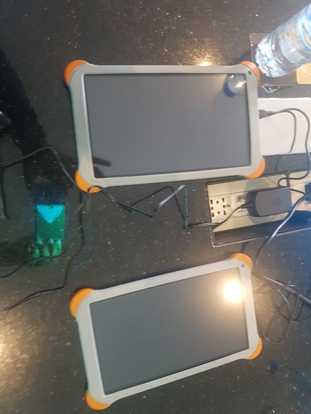 Fichier:Exemple de Tablette numérique Dakar 14 et 15 Novembre.jpg